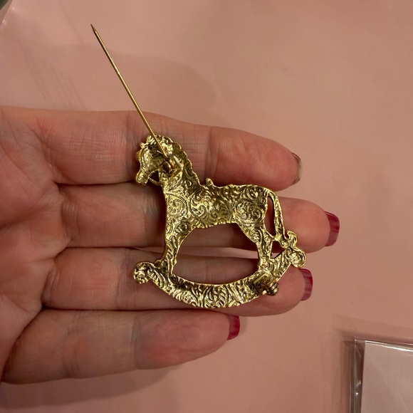 Gold Rocking Horse Brooch - Picture 4 of 7